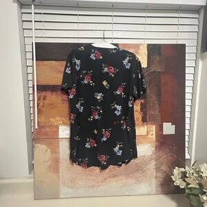 Men’s Large Hollister Shirt with Floral Print